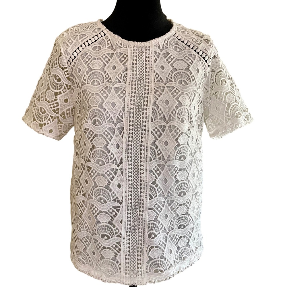 HM‎ White Geometric Lace Short Sleeve Blouse Top Crew Neck Keyhole Back Womens M